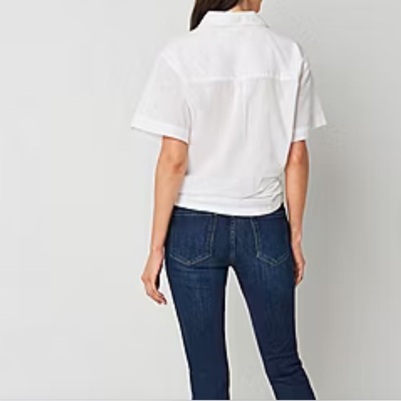 Mid Rise Slim Fit Bootcut Jean - Picture 2 of 9